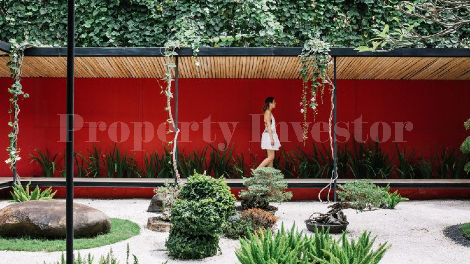 Ultra Modern 5 Bedroom Villa in the Heart of Seminyak