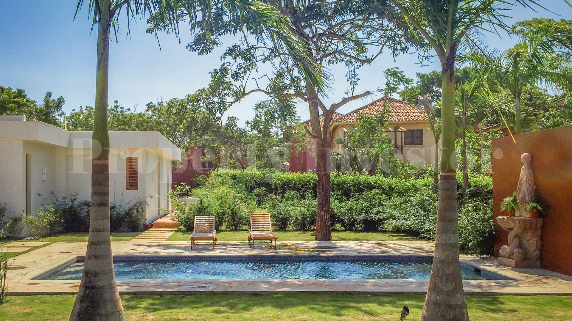 Elegant 5 Bedroom Luxury Tropical Estate for Sale in Pedasi, Panama