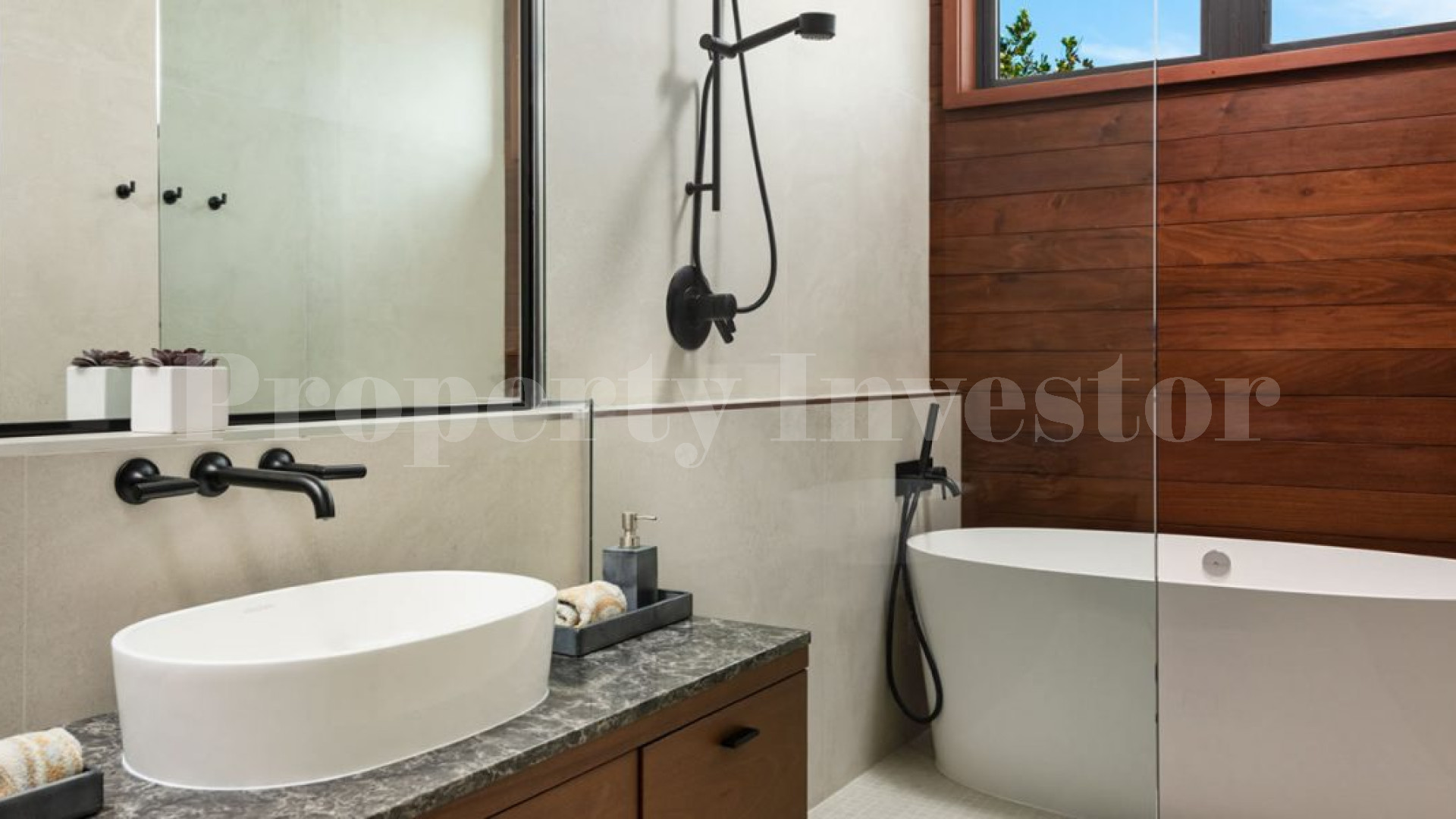 Изысканный роскошный дом на 7 спален на пляже в Тёркс и Кайкос