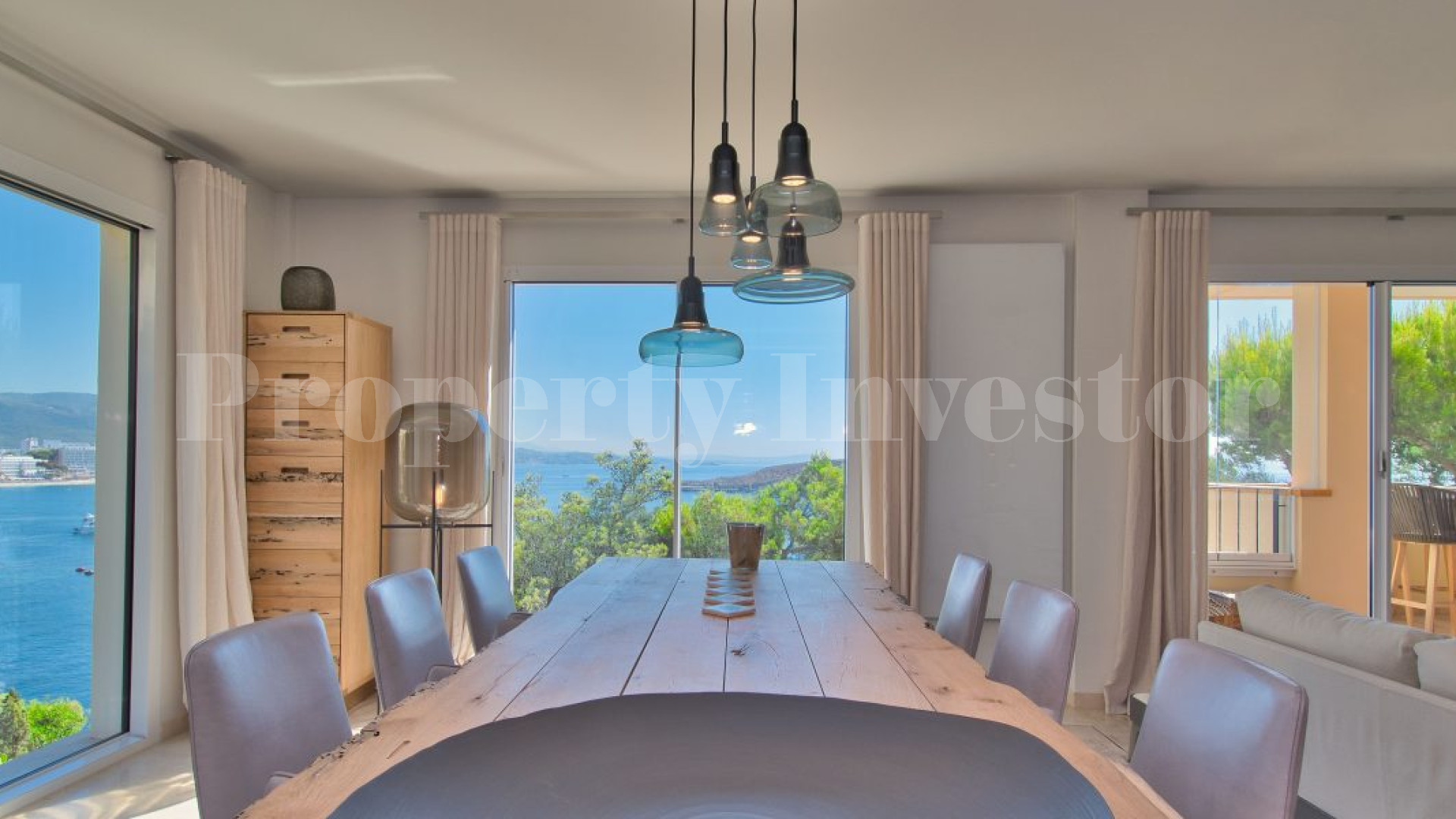Luxury First Line 2 Bedroom Sea View Apartment in Cala Vinyes