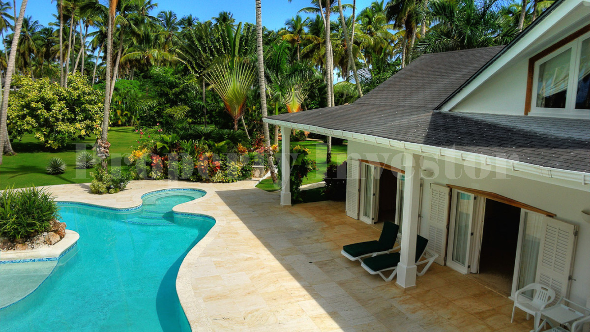 Самая восхитительная и роскошная вилла с 4 спальнями в Лас Терренас