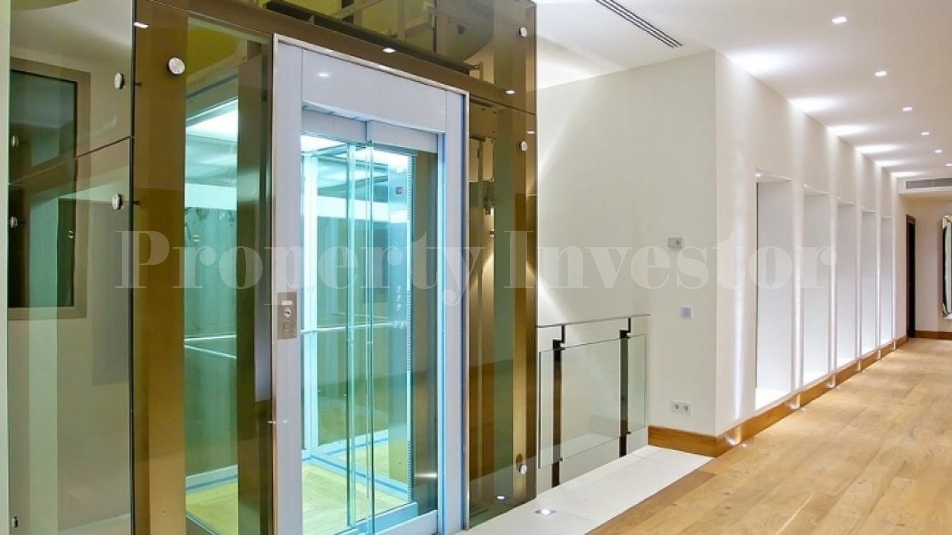 8 Bedroom Luxury Mansion in Port Andratx