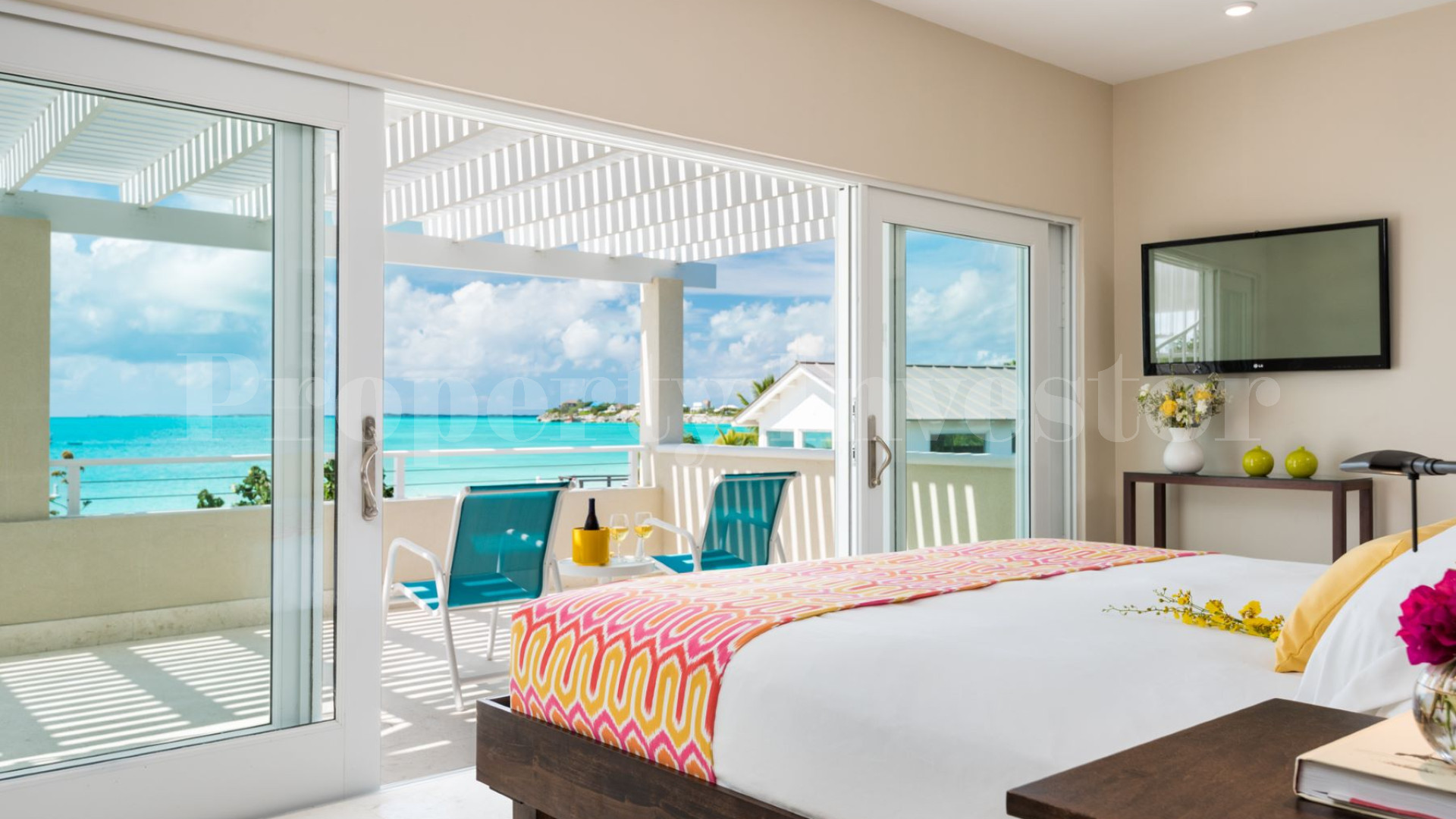 Stylish 5 Bedroom Luxury Beachfront Villa for Sale on Sapodilla Bay Beach, Turks & Caicos