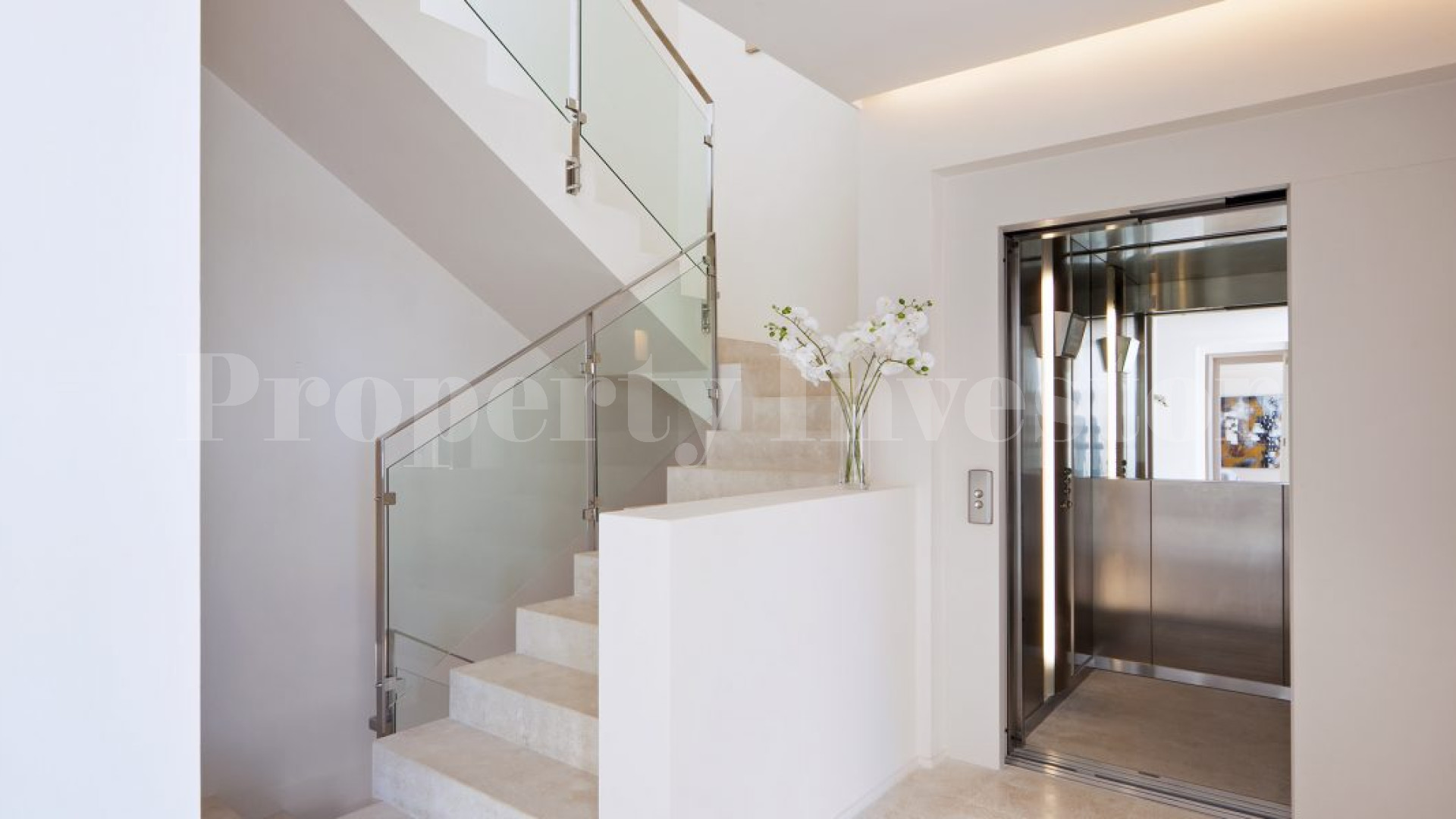 Modern 4 Bedroom Sea View Villa in Port Andratx