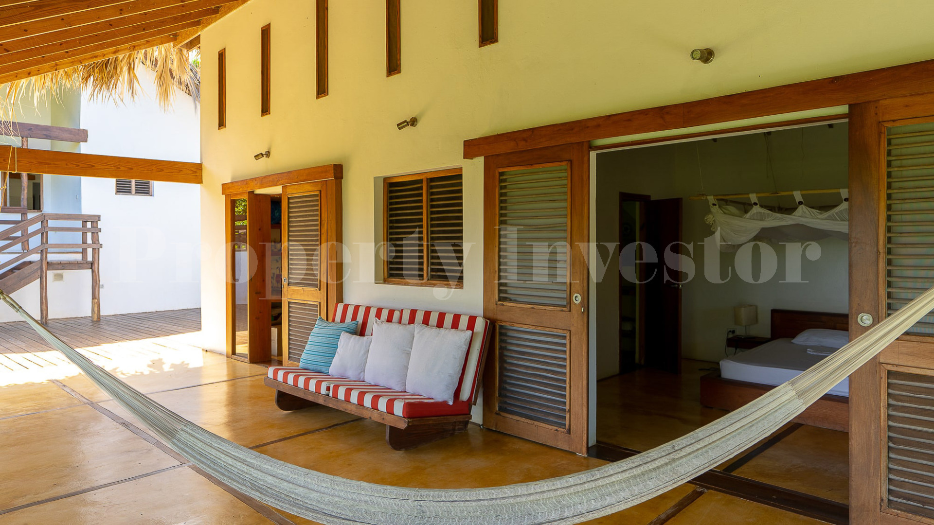 Эко ретрит на 5 спален с ручной отделкой с невероятными видами на океан и тропические сады рядом с Лас-Терренас, Доминиканская Республика