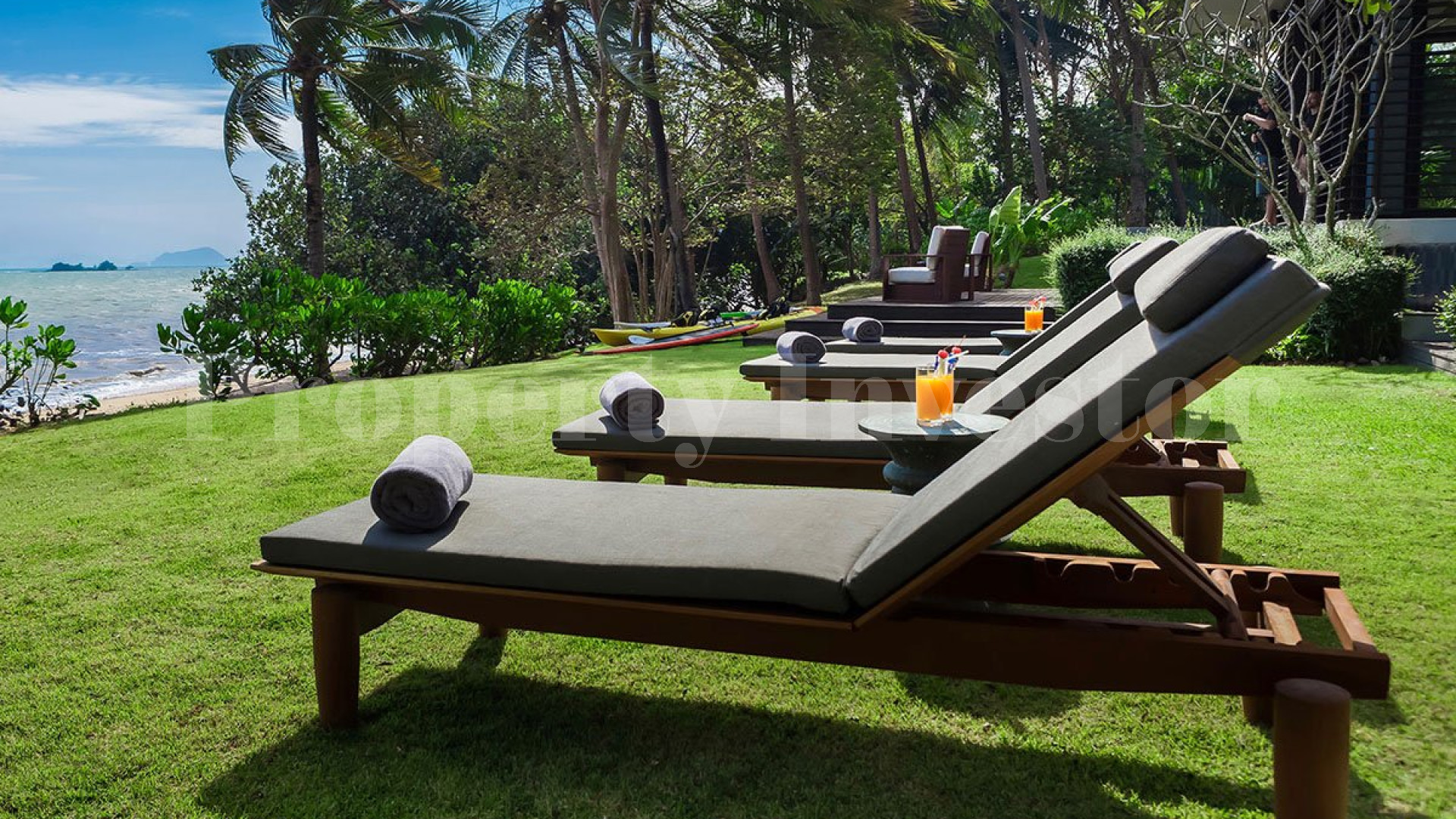 Захватывающая роскошная вилла на 9 спален со своим доступом к пляжу в Кейп Яму, Пхукет