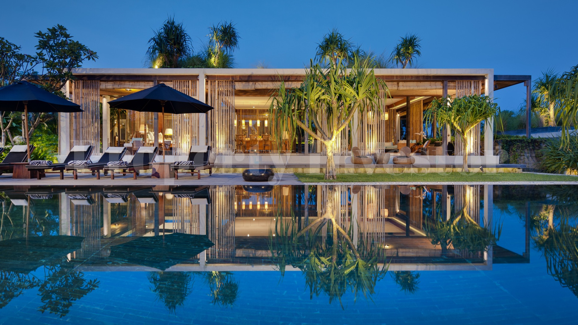 Breathtaking 3 Bedroom Beachfront Estate in Tanah-Lot, Tabanan, Bali