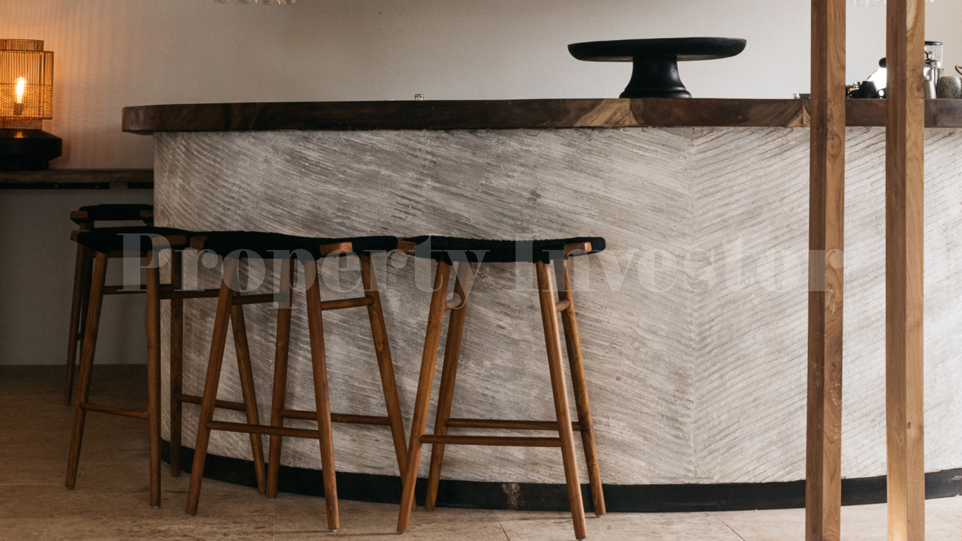 Elegant 6 Bedroom Luxury Boutique Estate & Retreat for Sale in Indonesia