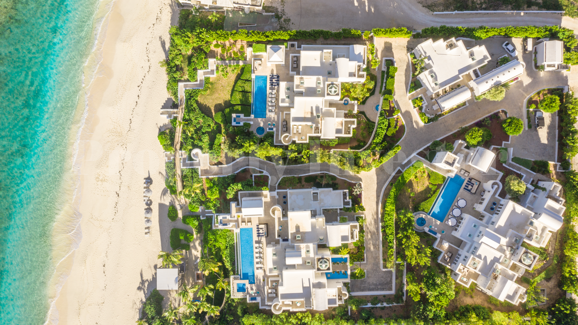 Превосходная вилла с 15 спальнями на пляже Лонг Бэй, Ангилья