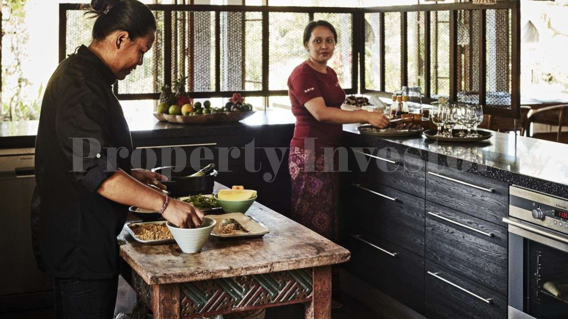 Elegant 4 Bedroom Traditional Balinese Style Luxury Villa for Sale in North Ubud, Bali