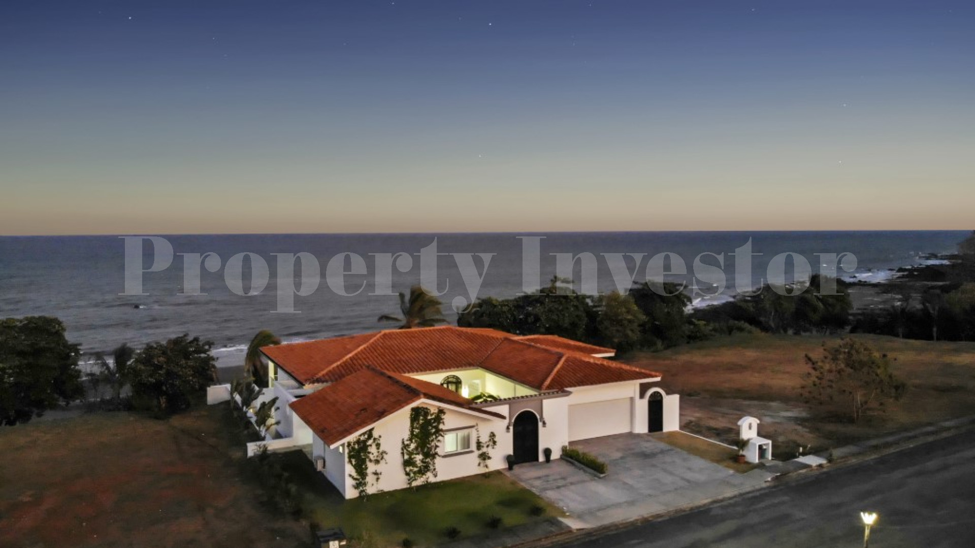 Incredible 6 Bedroom Luxury Beachfront Villa with Spectacular Panoramic Pacific Ocean Views for Sale in Pedasi, Panama