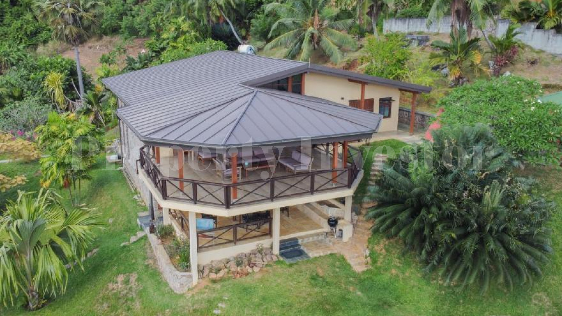 Small 7 Bedroom Boutique Retreat for Sale in Seychelles