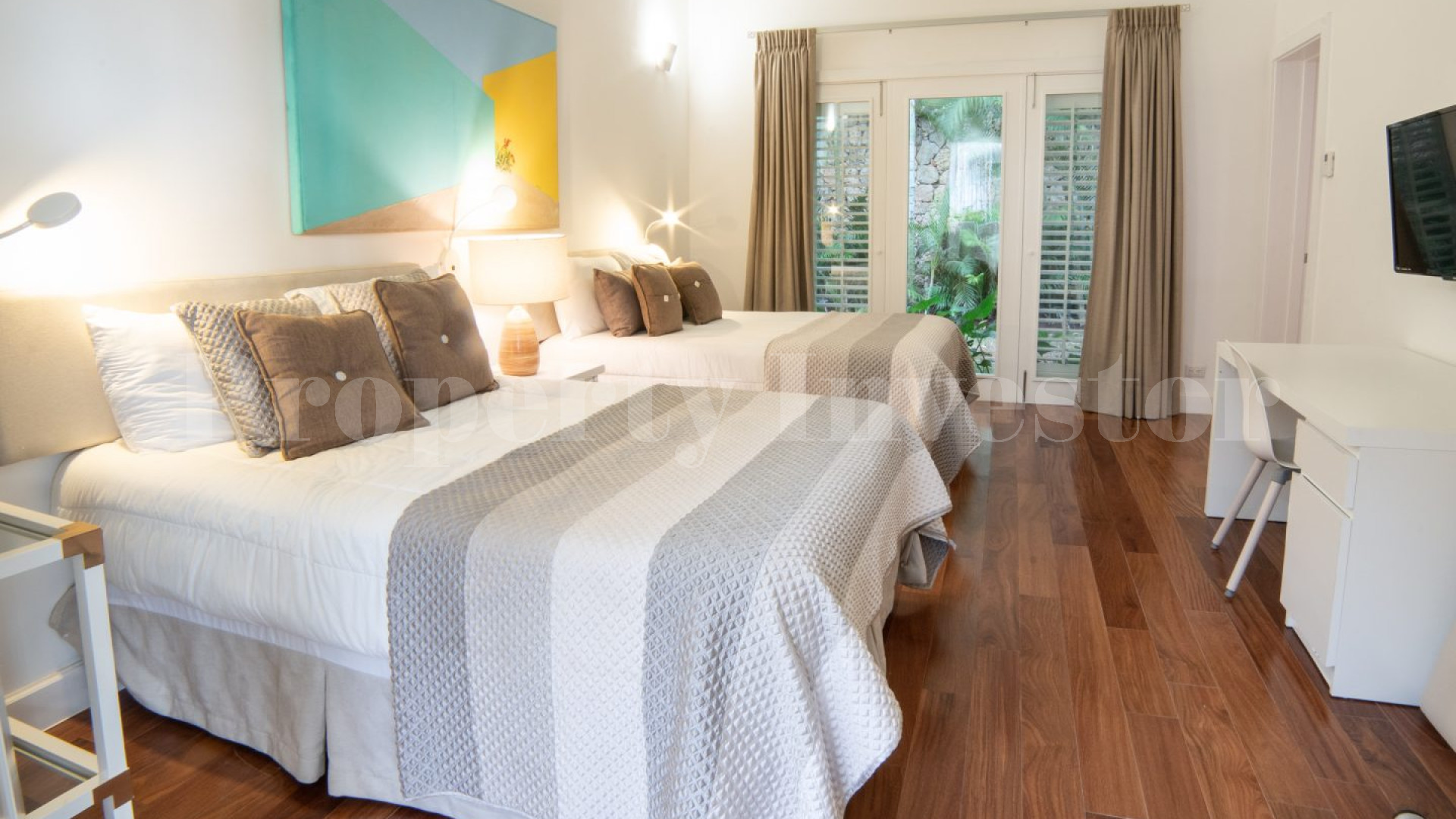 Modern Colonial 7 Bedroom Luxury Villa with Fabulous Golf & Ocean Views for Sale in La Romana, Dominican Republic