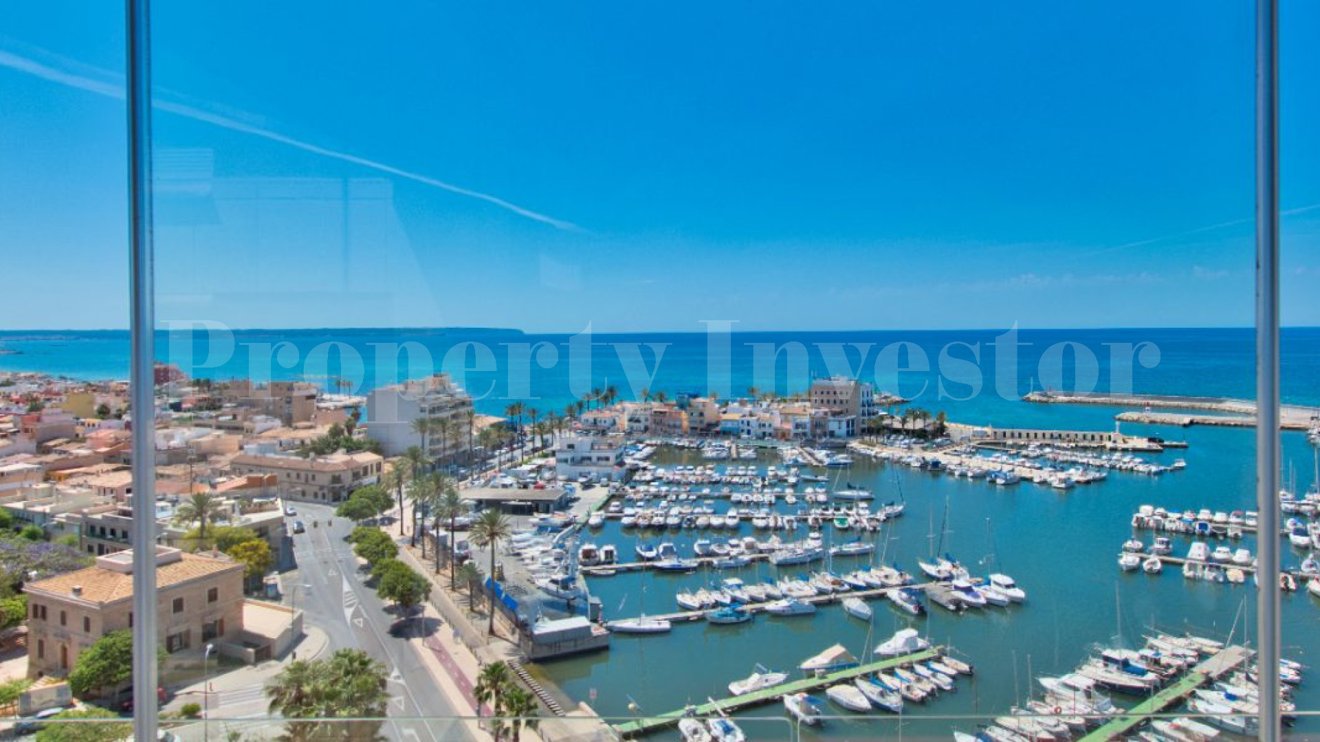 Spacious 3 Bedroom Luxury Apartment with Panoramic Sea Views in Portixоl, Palma de Mallorca