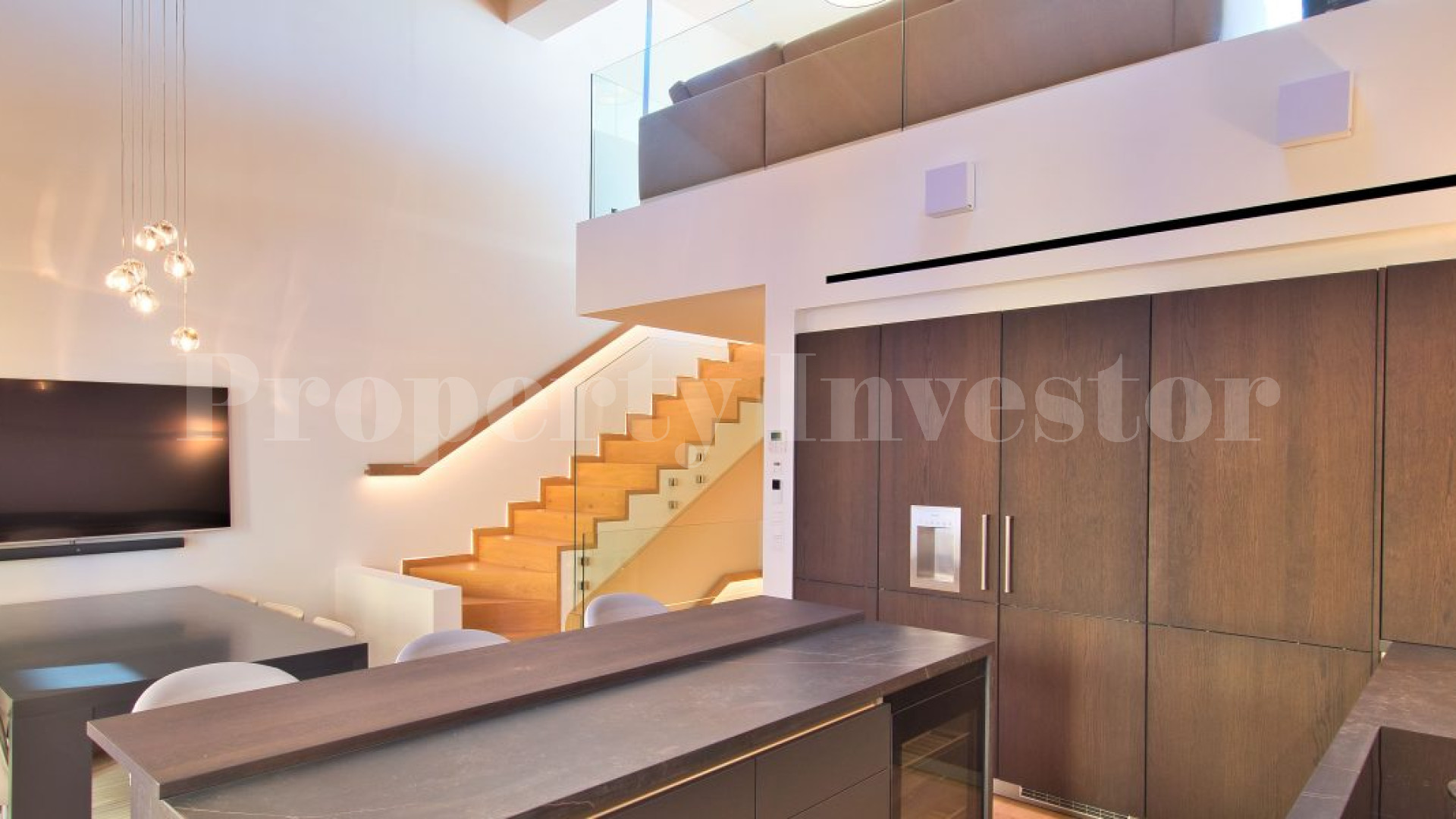 Modern 5 Bedroom Sea View Townhouse in the Centre of Port Andratx