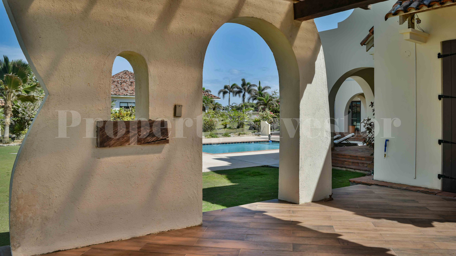 Stunning 4 Bedroom Luxury Spanish Colonial Revival Home for Sale in Pedasí, Panama