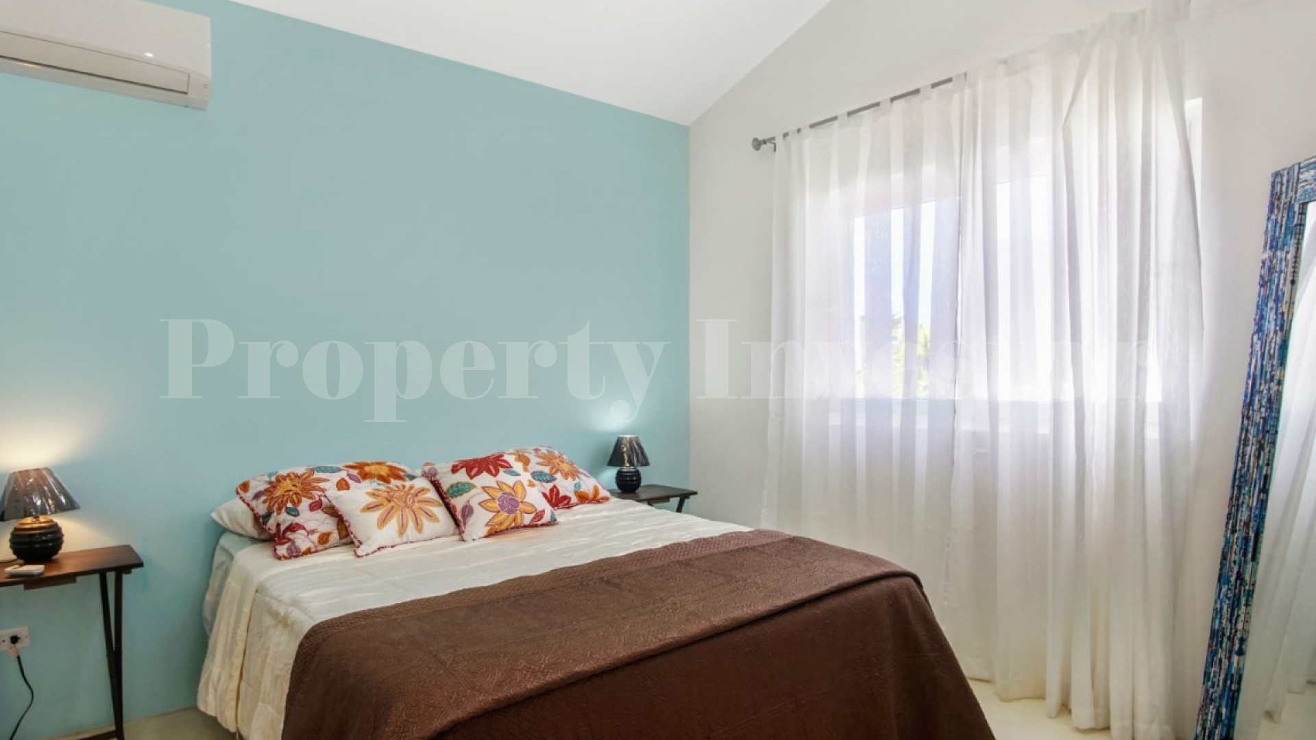 Incredible 6 Bedroom Luxury Beachfront Villa with Spectacular Panoramic Pacific Ocean Views for Sale in Pedasi, Panama