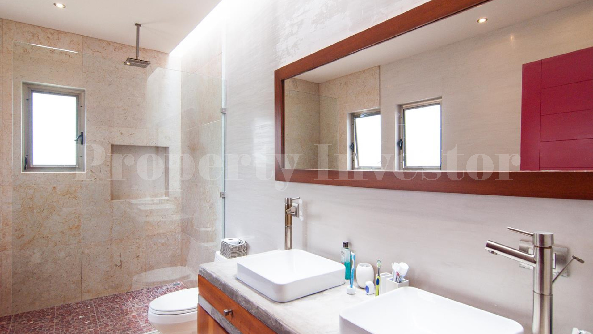 Amazing 6 Bedroom Luxury Villa with Rental History & Returns in Playacar, Playa del Carmen