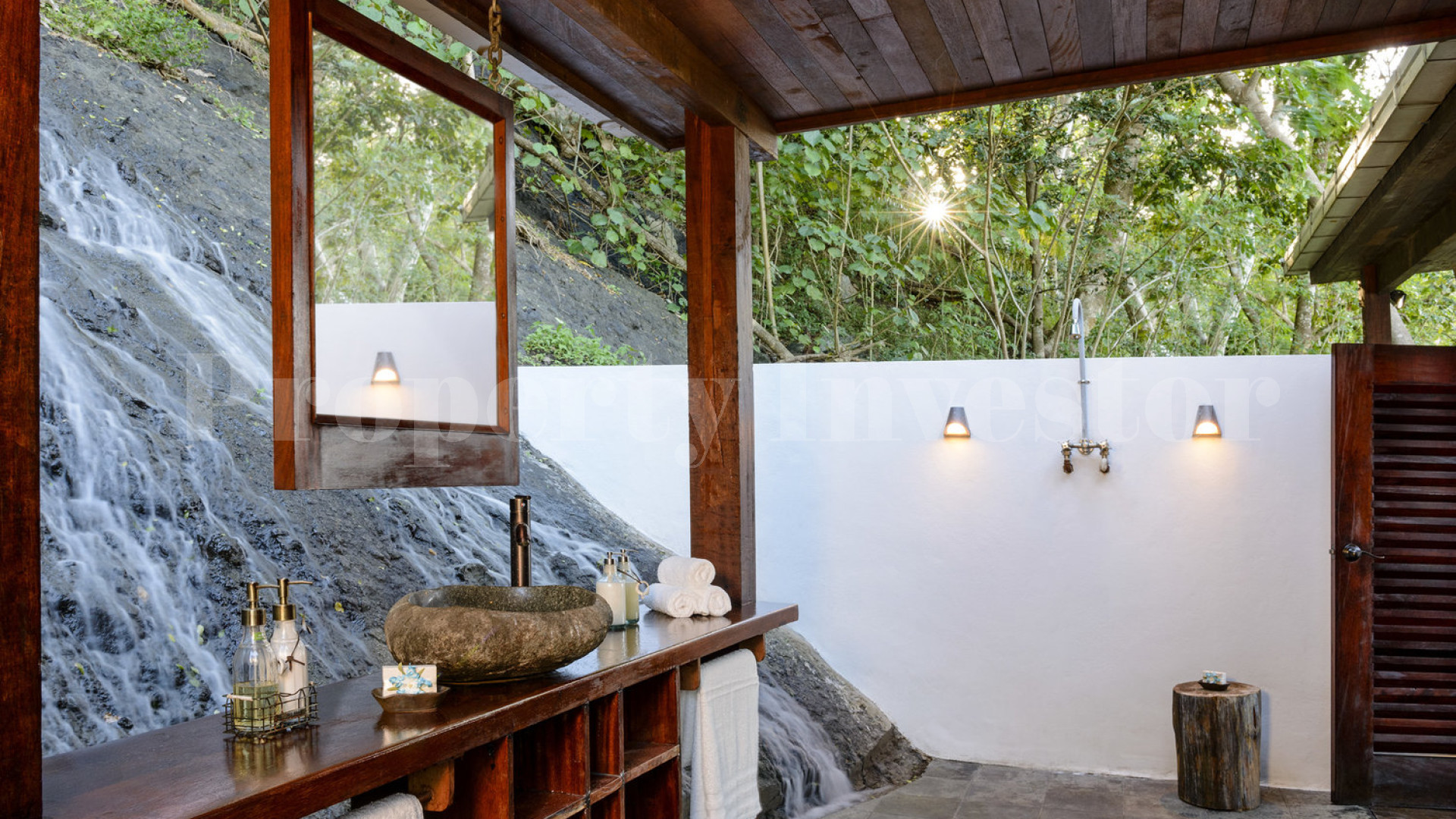 Award Winning 8 Villa Boutique Island Resort for Sale on the Rainbow Reef, Fiji