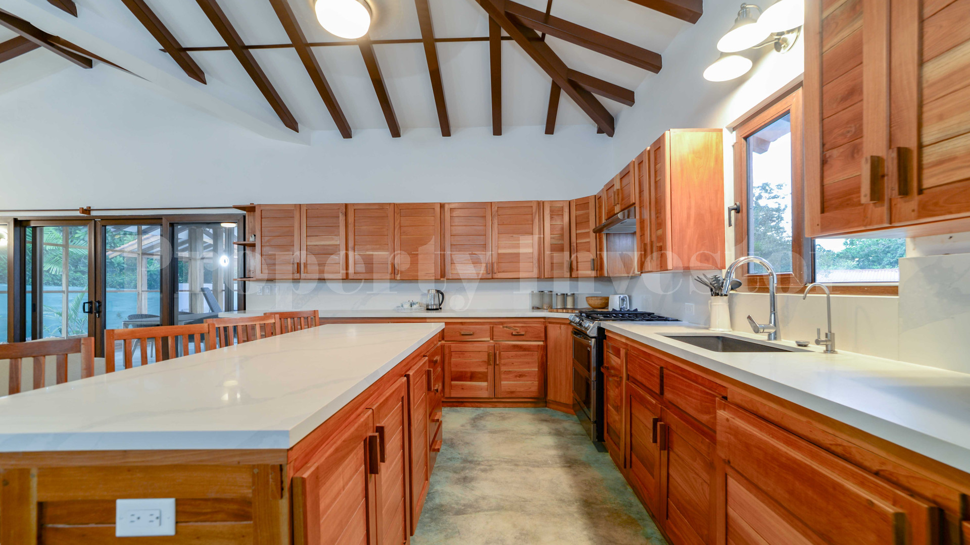 Fabulous 3 Bedroom Private Residence with Beautiful Landscaped Gardens for Sale in Pedasi, Panama