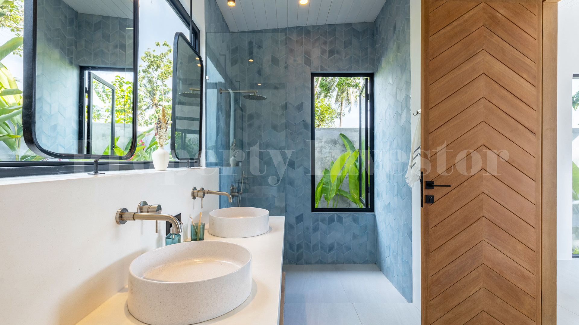 Chic 1-3 Bedroom Designer Loft Villas with Beautiful Rice Paddy Views for Sale Near Canggu, Bali