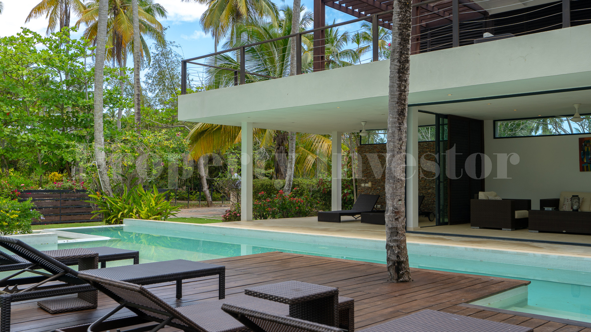 Modern 4 Bedroom Pool Villa for Sale in Playa Bonita, Dominican Republic