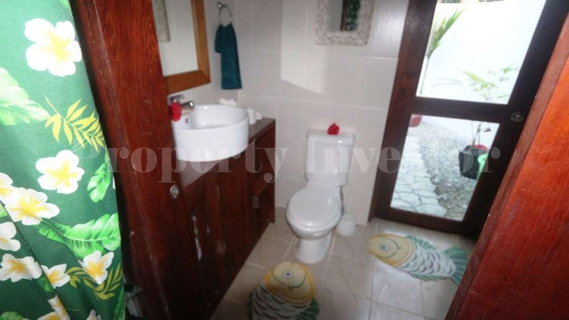 Продается уютный частный остров 1,72 га со скрытой от глаз резиденцией в Вануату