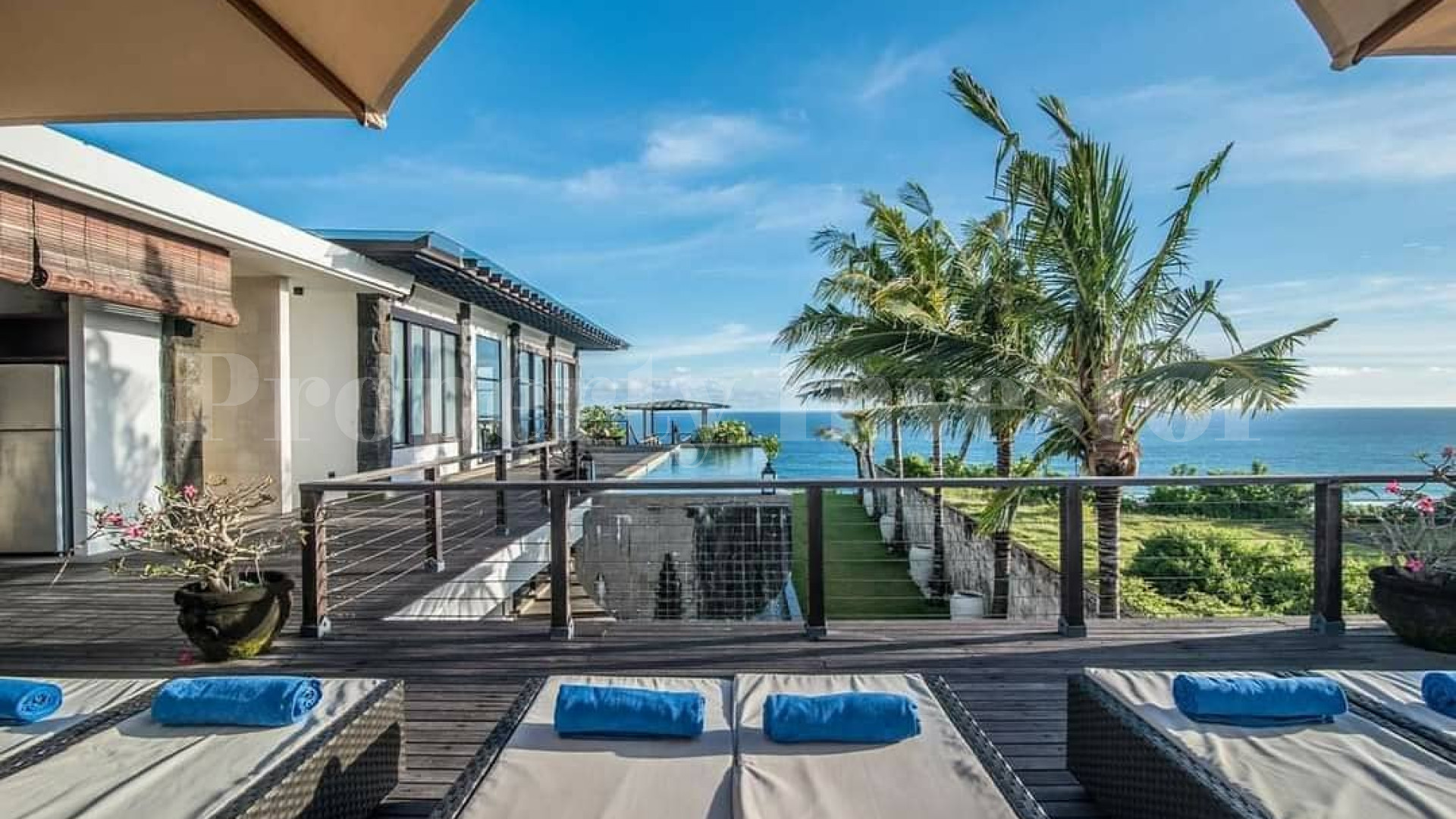 Incredible 3 Bedroom Luxury Clifftop Oceanview Villa with Private Beach Access for Sale in Uluwatu, Bali
