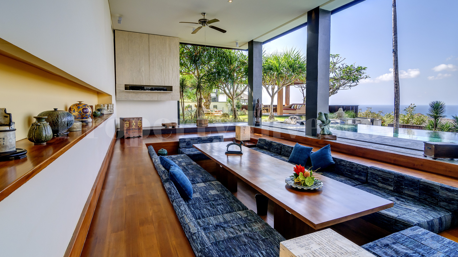 Stunning 7 Bedroom Luxury Villa with 180° Degree Panoramic Ocean Views for Sale in Pandawa, Bali