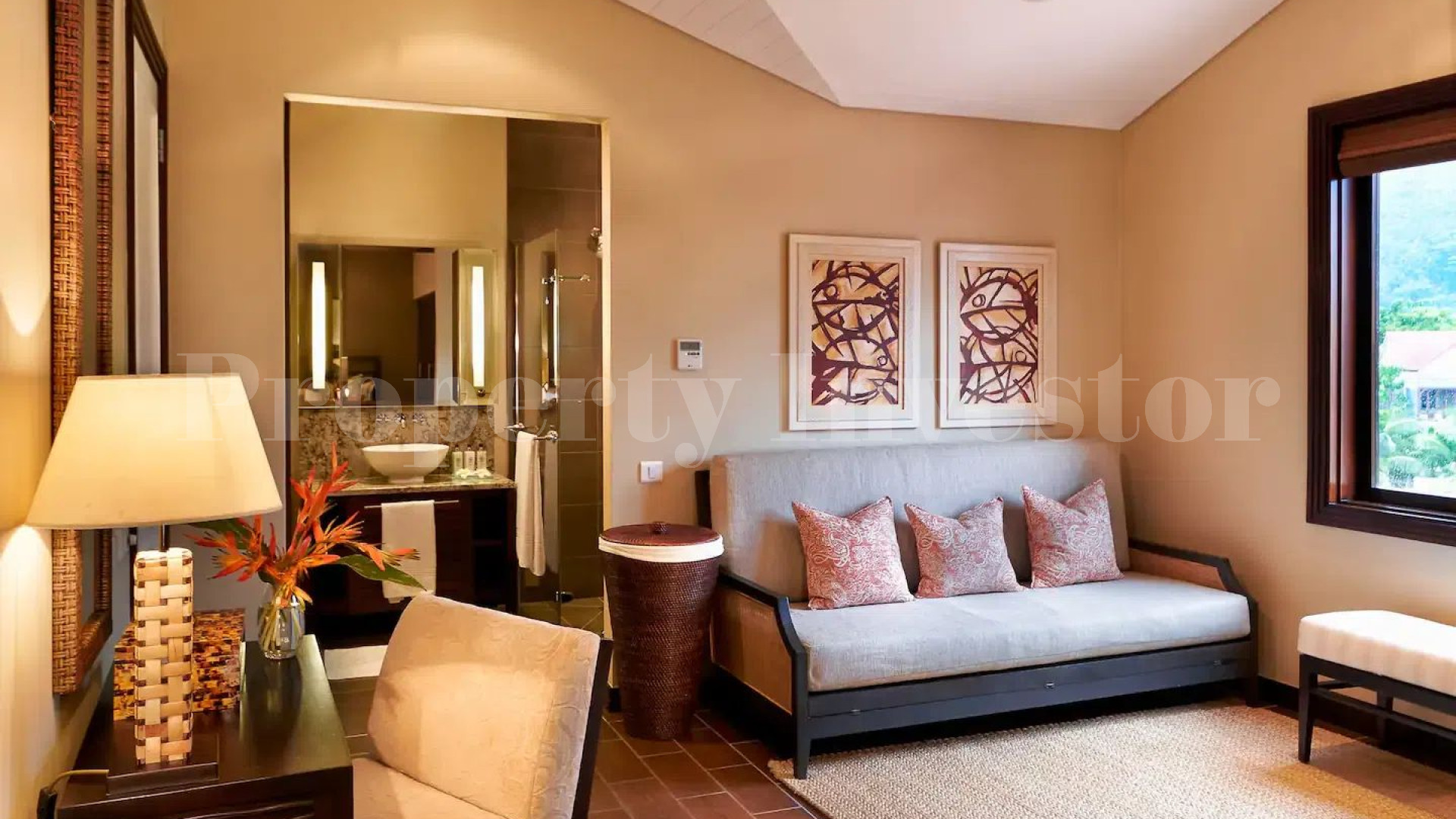 Lovely 3 Bedroom Custom Furnished Luxury Maison for Sale on Eden Island, Seychelles