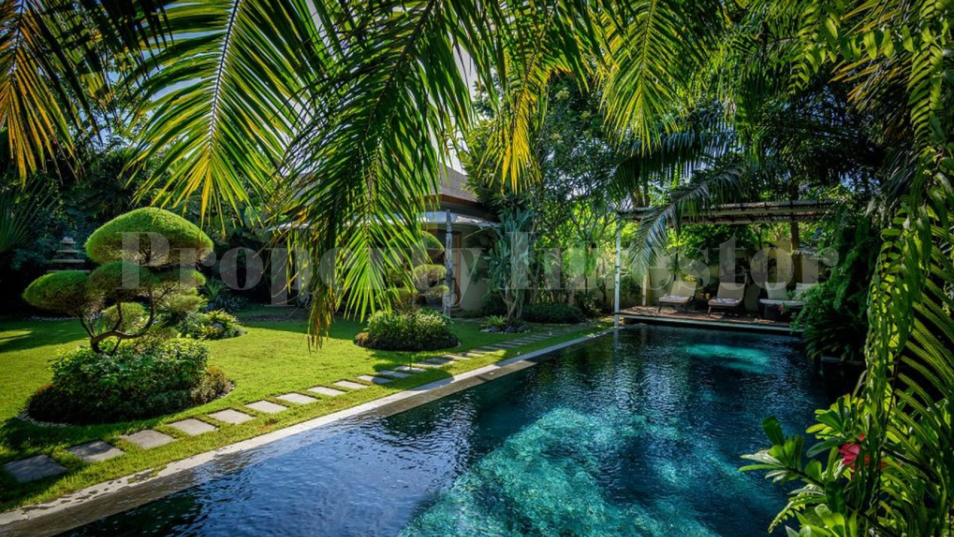 Prestigious 4 Bedroom Luxury Designer Villa for Sale in Umalas, Bali