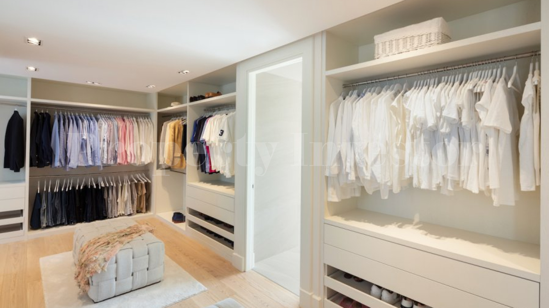 Ultra Exclusive 6 Bedroom Golf Villa for Sale in Nueva Andalucia, Marbella, Spain