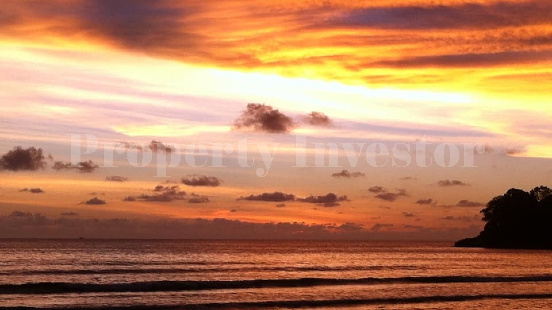 Very Rare Opportunity to Purchase 3 Bedroom Beach House on Patong Beach, Phuket