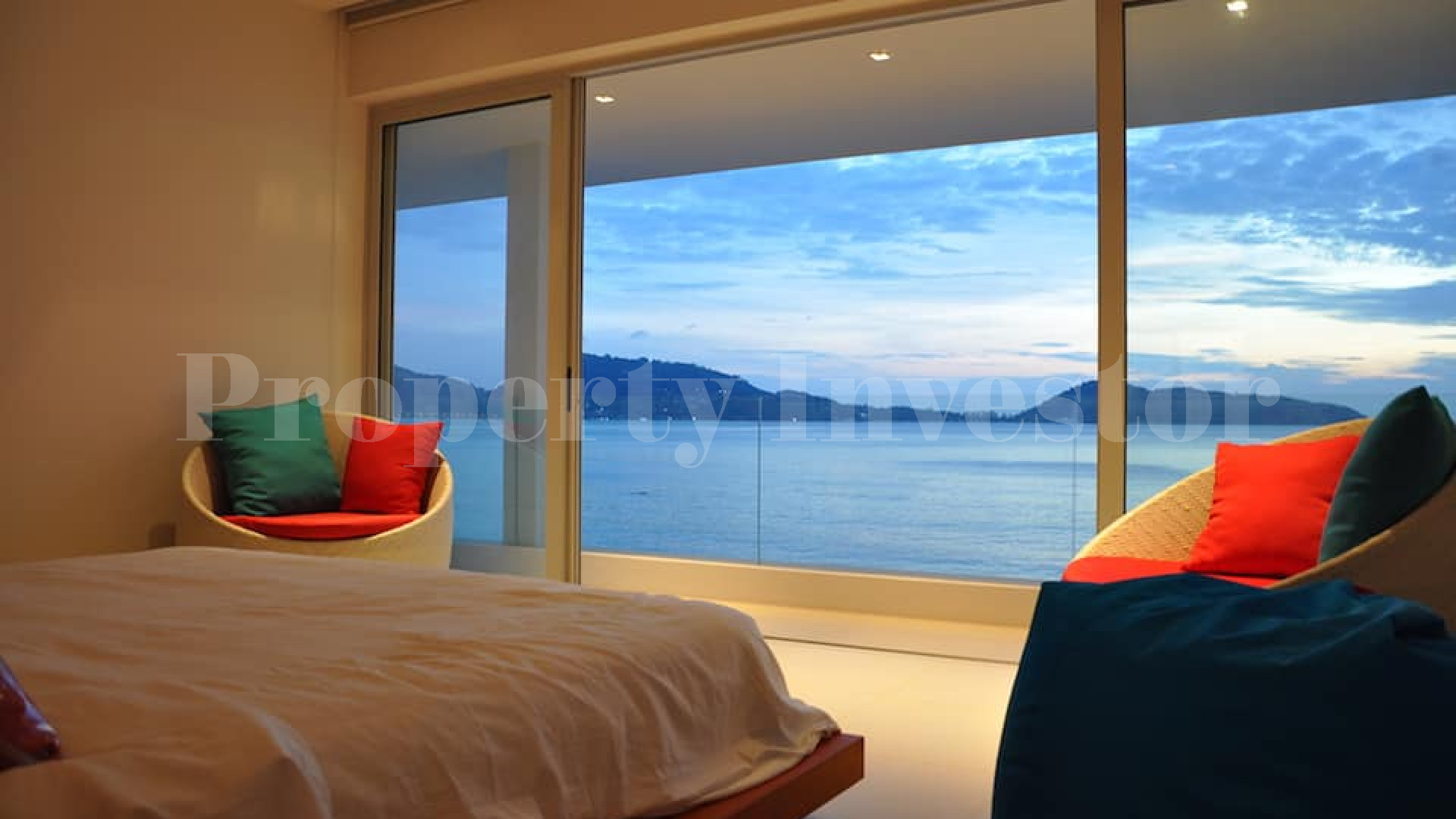 Very Rare Opportunity to Purchase 3 Bedroom Beach House on Patong Beach, Phuket