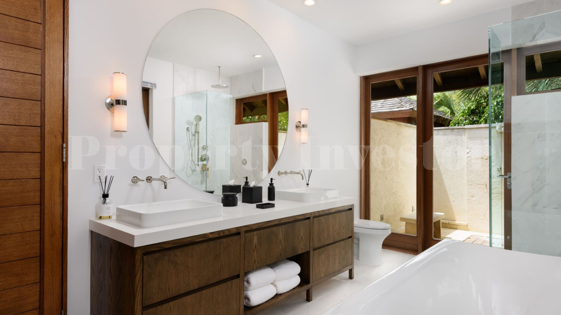 Exceptional 3 Bedroom Luxury Beachfront Estate for Sale on Parrot Cay, Turks & Caicos