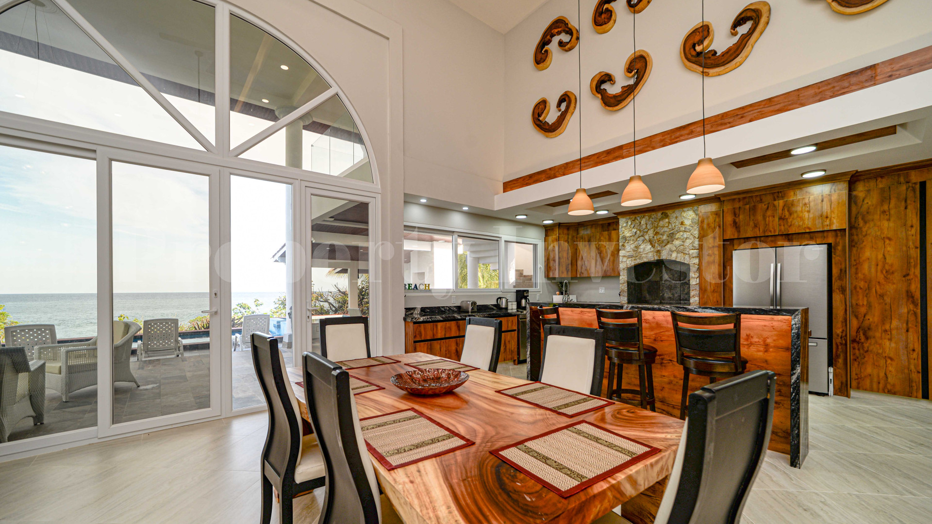 Brand New 3 Bedroom Luxury Oceanfront Villa for Sale in Pedasi, Panama