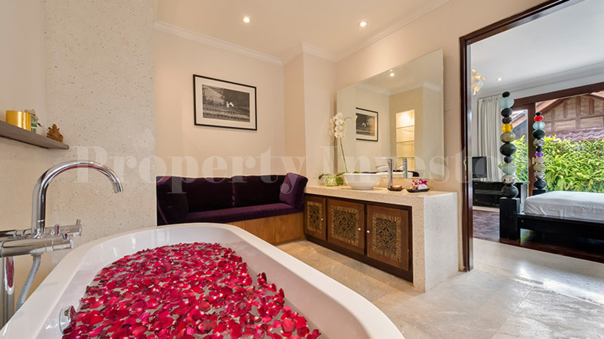 Magnificent 8 Bedroom Beachfront Estate for Sale in Canggu Pererenan, Bali