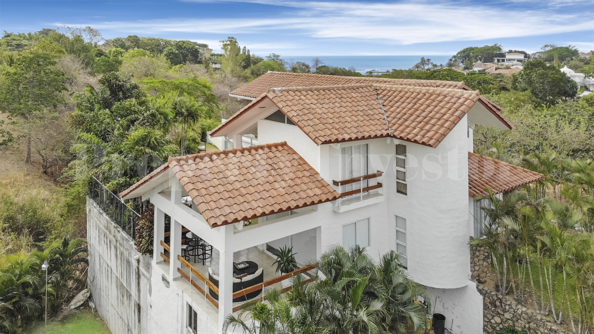 One-of-a-Kind 4 Bedroom Luxury Designer Villa for Sale in Punta Barco, Panama