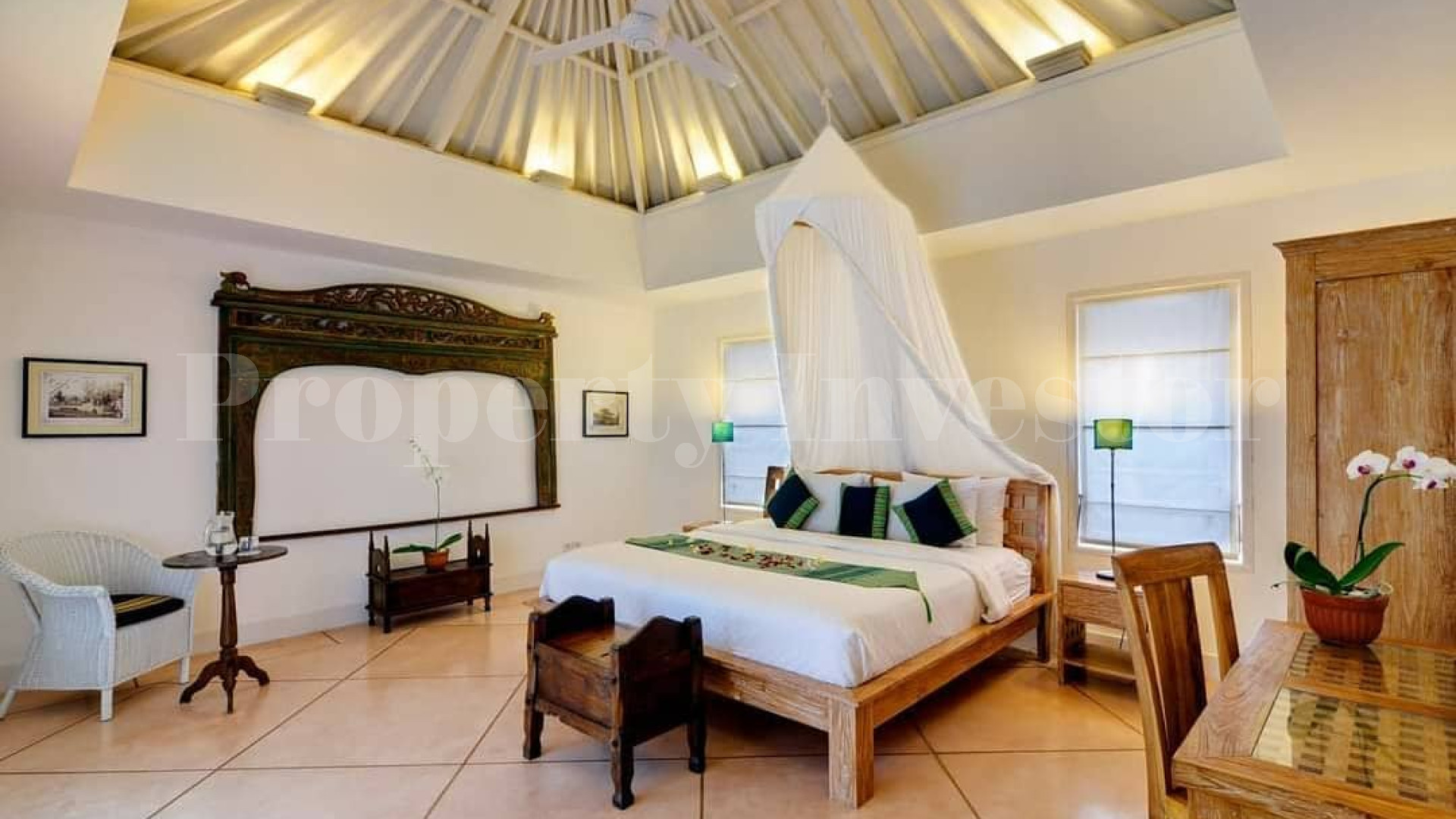 Fashionable 5 Bedroom Luxury Colonial Style Villa for Sale in Popular Seminyak, Bali