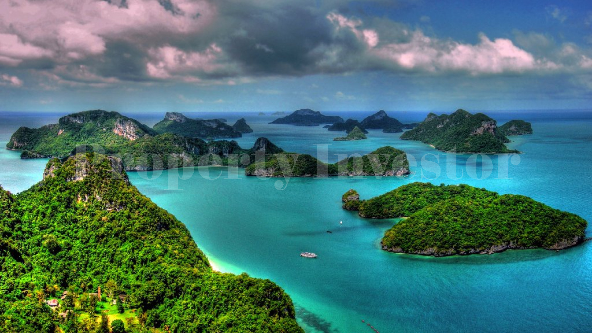 Luxury Boutique Beach Resort & Private Beach Villa