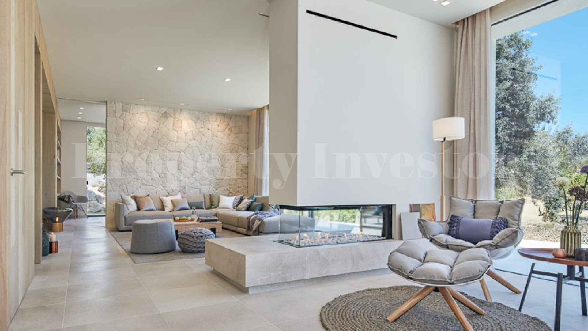 Modern New Build 5 Bedroom Villa with Fantastic Landscape Views in Calvia