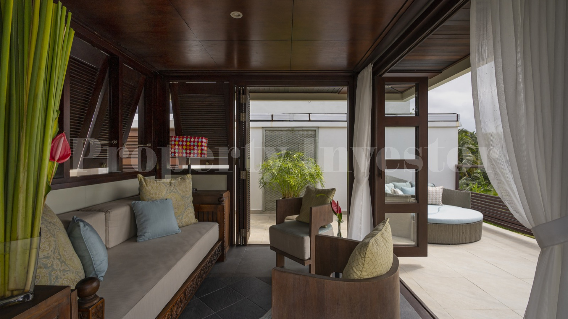 Продаётся отмеченный наградами бутик отель на 8 номеров и ресторан изысканной кухни в Убуде, Бали