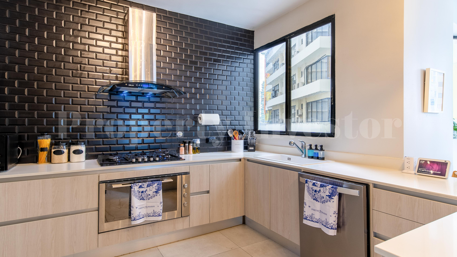 Iconic 5 Bedroom Luxury Condominium with Unparalleled City Views for Sale in Panama City