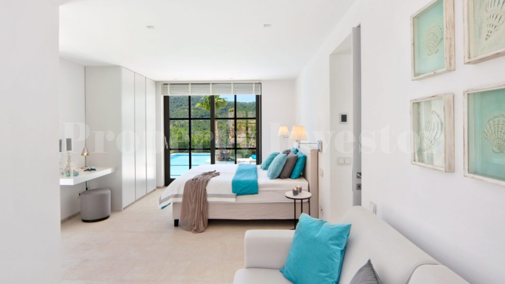 Modern 4 Bedroom Villa with Exclusive Design Concept & Partial Sea Views in Port Andratx