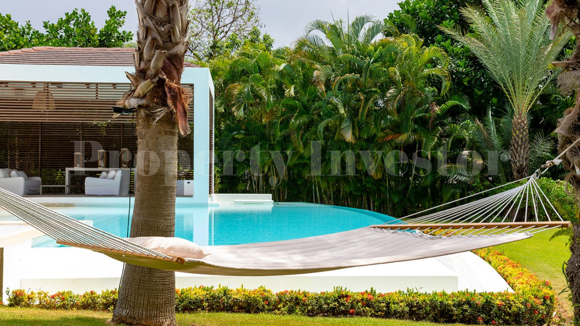 Modern 4 Bedroom Luxury Golf Villa for Sale in La Romana, Dominican Republic