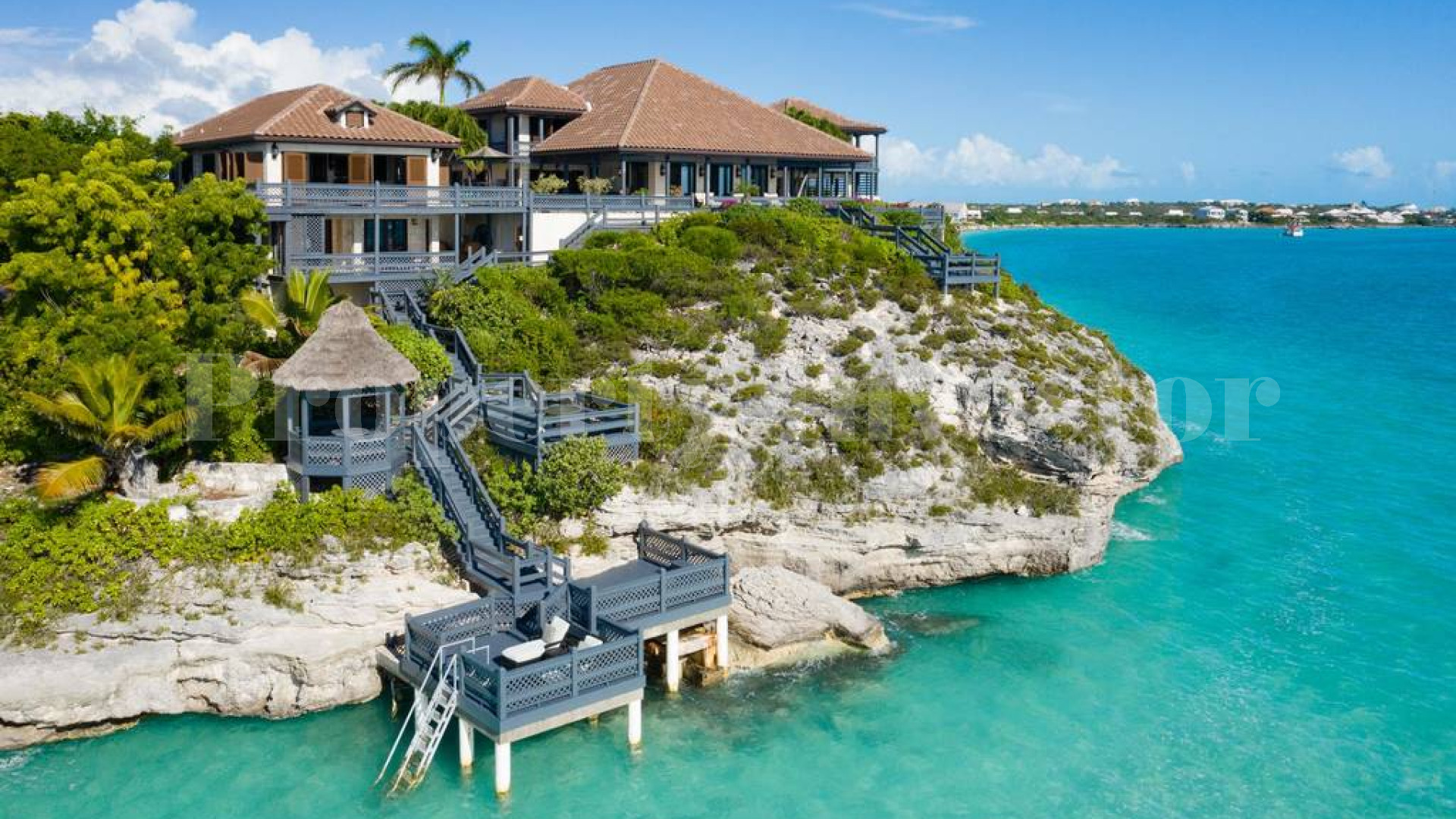 Incredible 6 Bedroom Luxury Oceanview Villa with Private Beach Access for Sale in Sapodilla Bay, Turks & Caicos