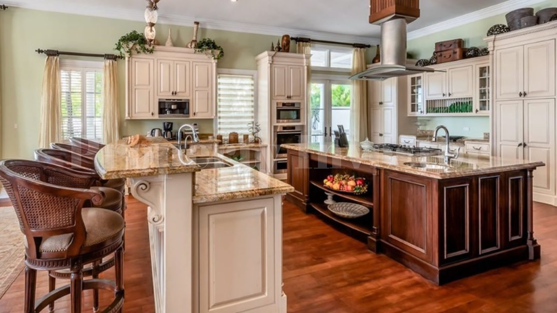 Impressive 6 Bedroom Luxury Oceanfront Villa Located in Prestigious Gated Community for Sale on Paradise Island, Bahamas