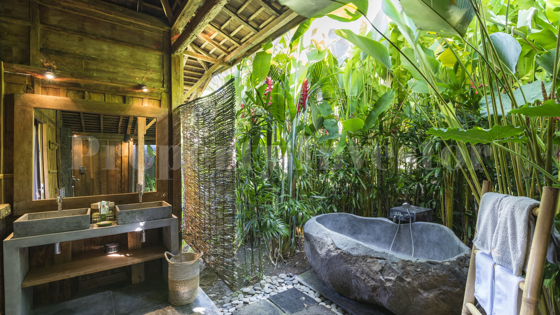 Breathtaking 24 Bedroom Luxury Ocean View Retreat with Incredible Lounging Areas for Sale in Tabanan, Bali