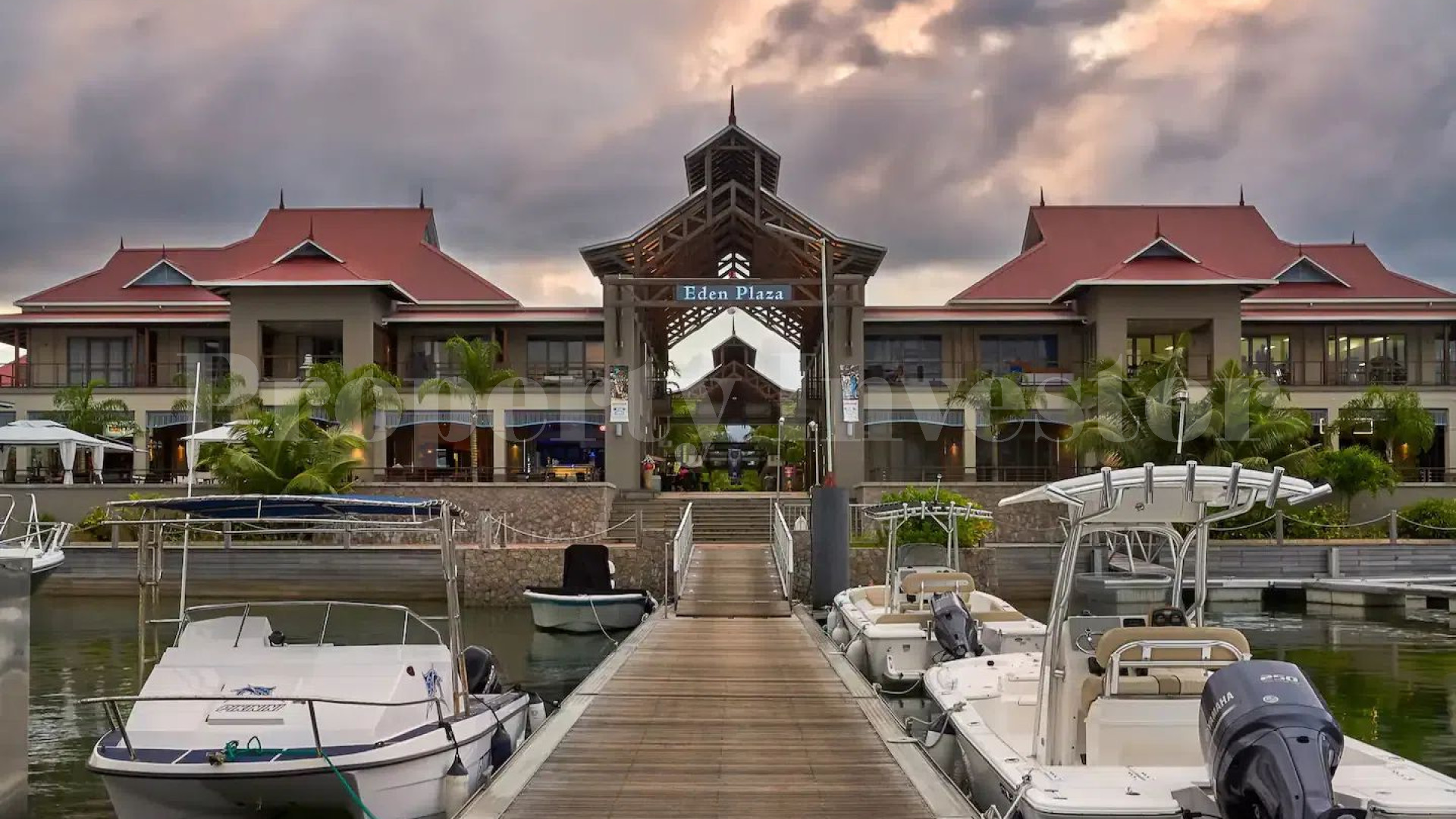 Lovely 3 Bedroom Custom Furnished Luxury Maison for Sale on Eden Island, Seychelles