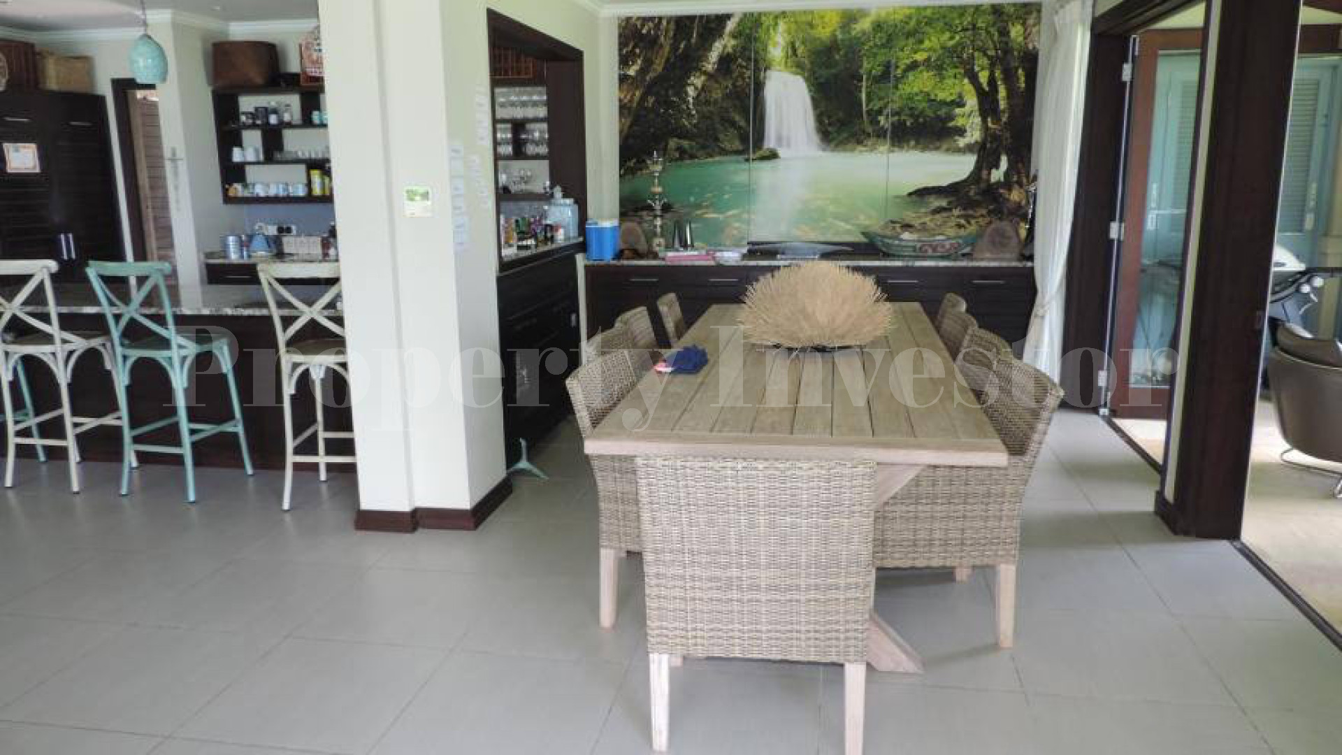 One-Of-A-Kind 8 Bedroom (6+2) Luxury Villa with Private Guest Cottage for Sale on Eden Island, Seychelles